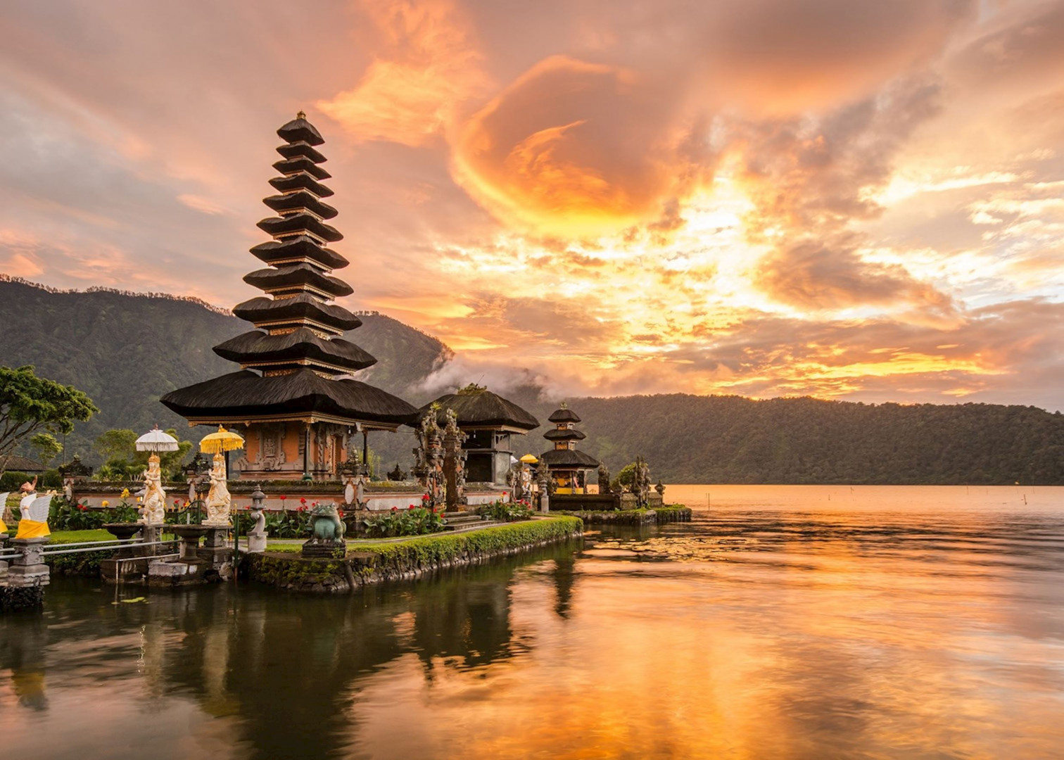 4D3N AMAZING BALI (SAFARI + NUSA PENINDA) Photo 2
