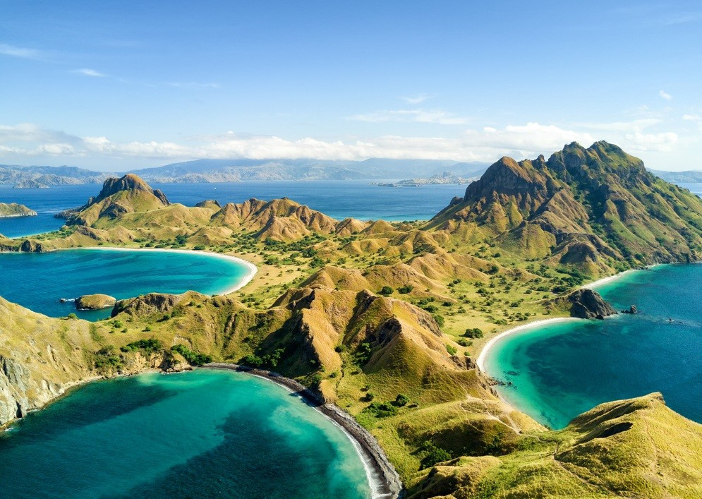 4D3N LABUAN BAJO - KOMODO TOURS Photo 2