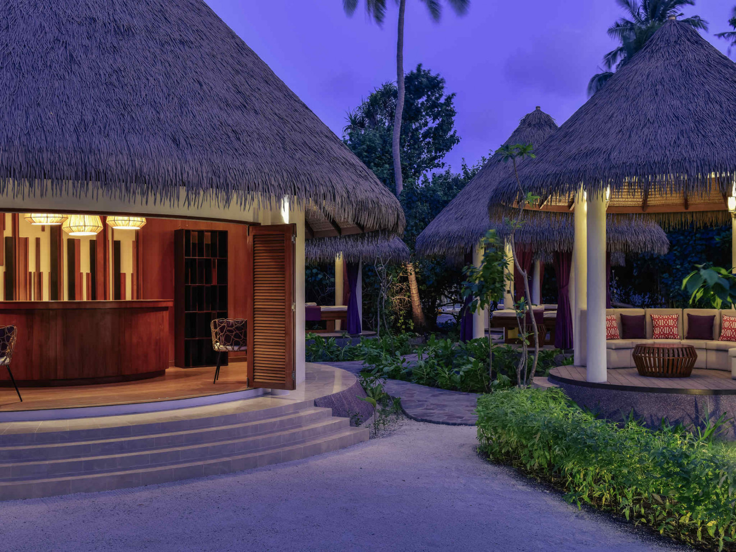 5D4N MALDIVES MERCURE KOODDOO RESORT Gallery Photo 13