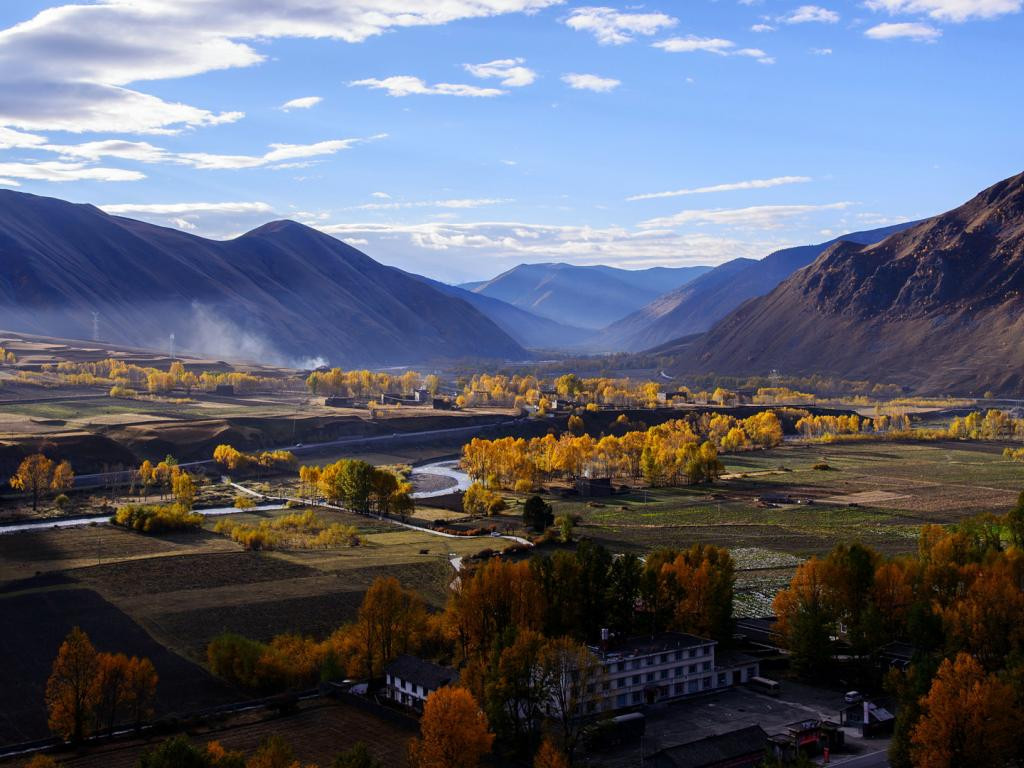 8/9D7N THE SOUL OF SHANGRI-LA ~ DAOCHENG YADING Gallery Photo 3