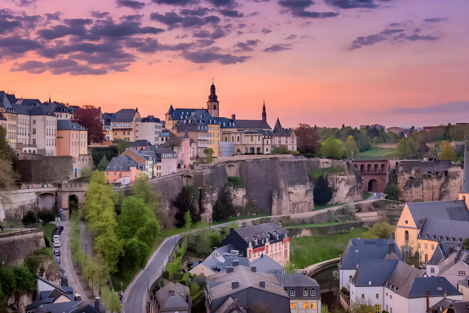 9D7N THE CHARM OF CENTRAL EUROPE