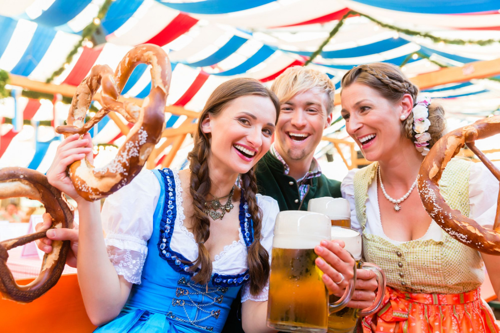 9D7N ROMANCE AUSTRIA & GERMANY OKTOBERFEST CARNIVAL